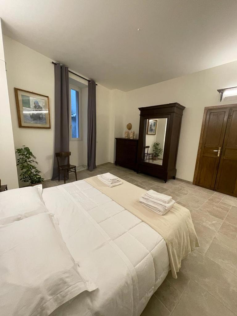 Baroon - Bistrot & B&B Polizzi Generosa Exterior photo